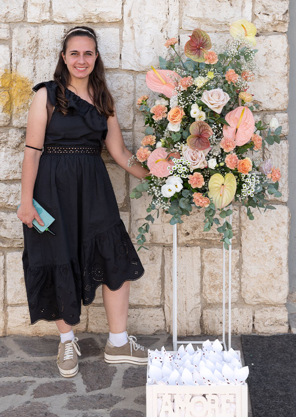 Ambra Simonetti, wedding flower artist in Le Marche, Italy