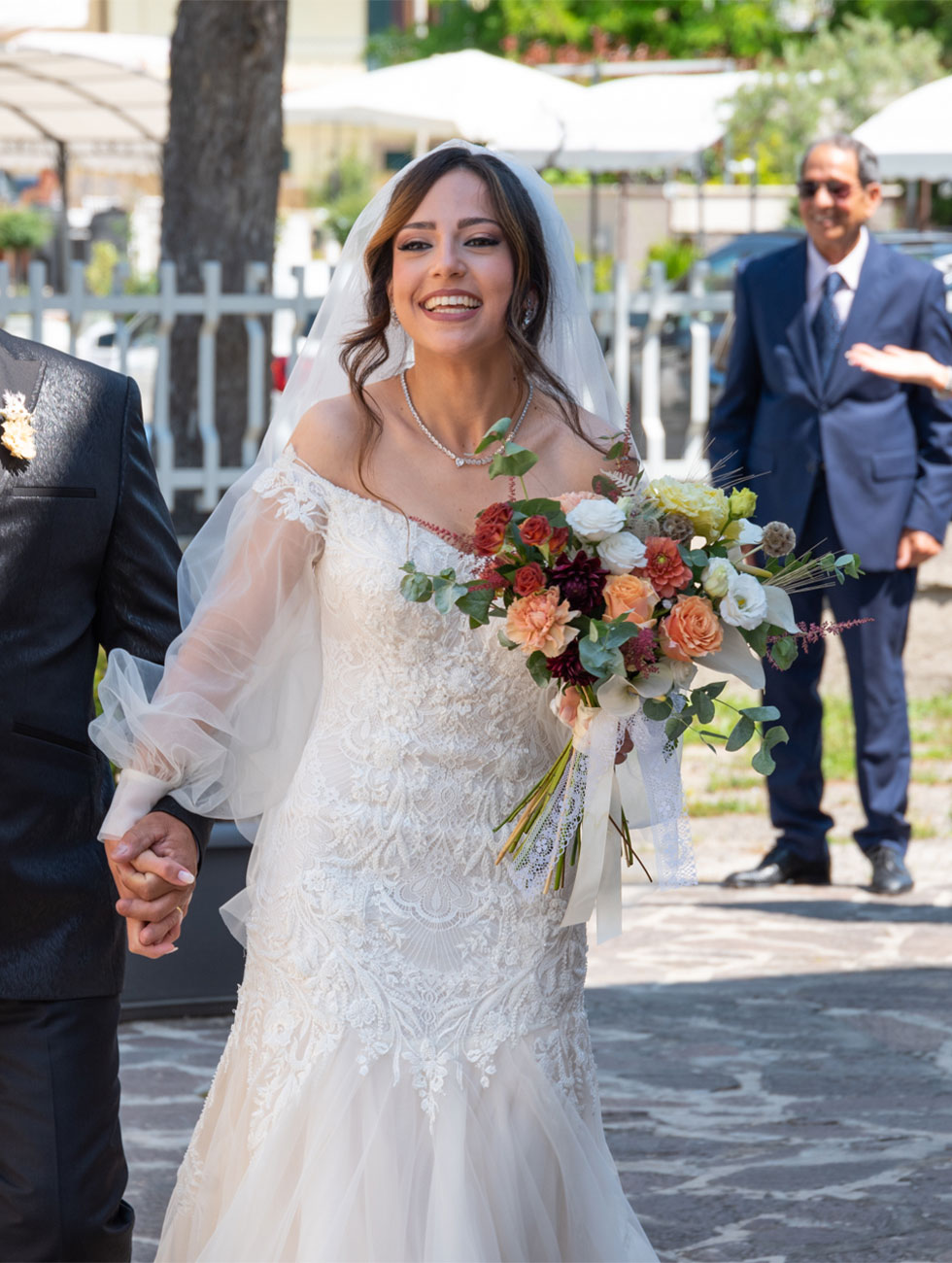 Romantic floral arrangement for an Italian wedding