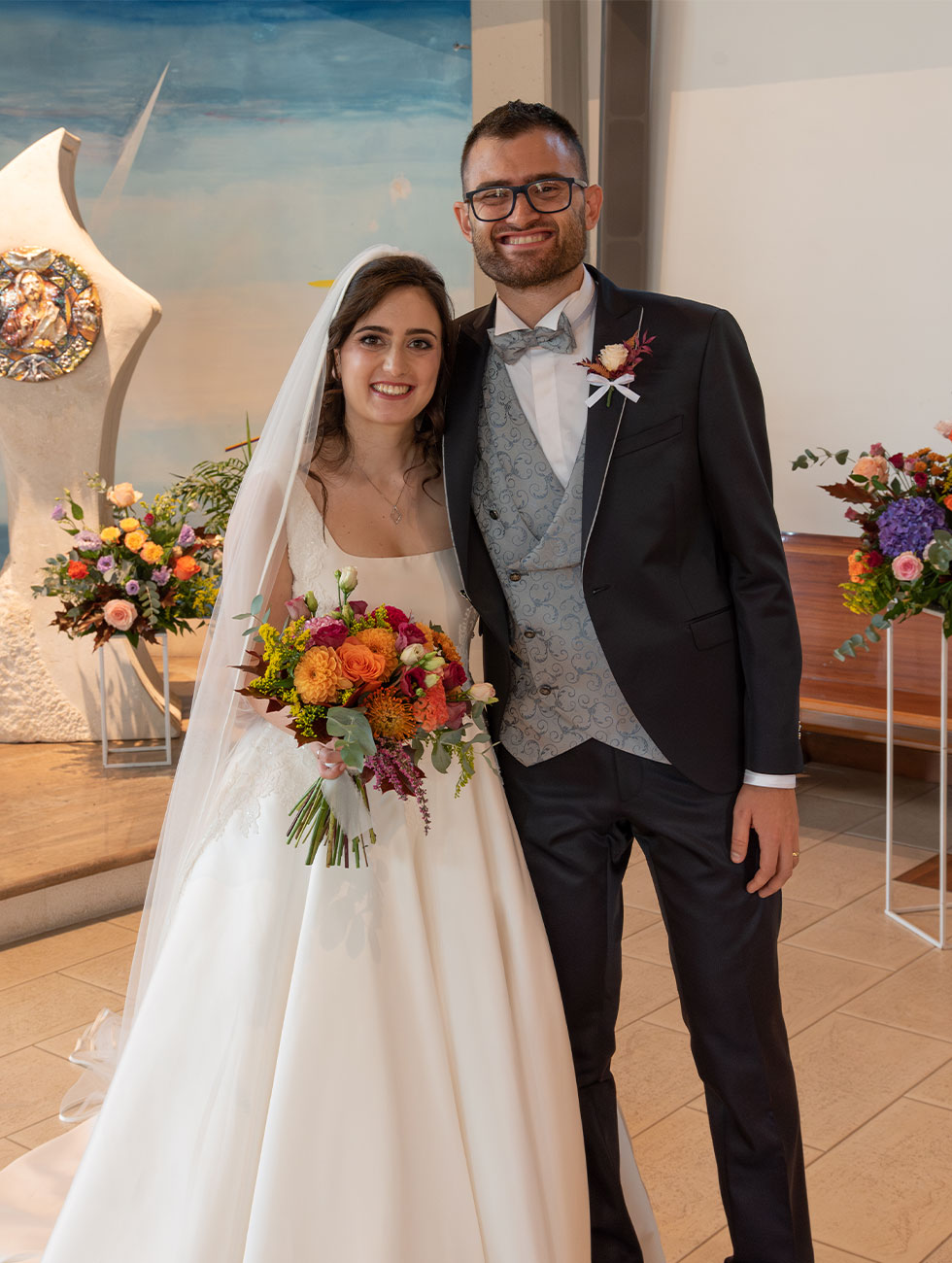 Colourful wedding flowers in Le Marche, Italy